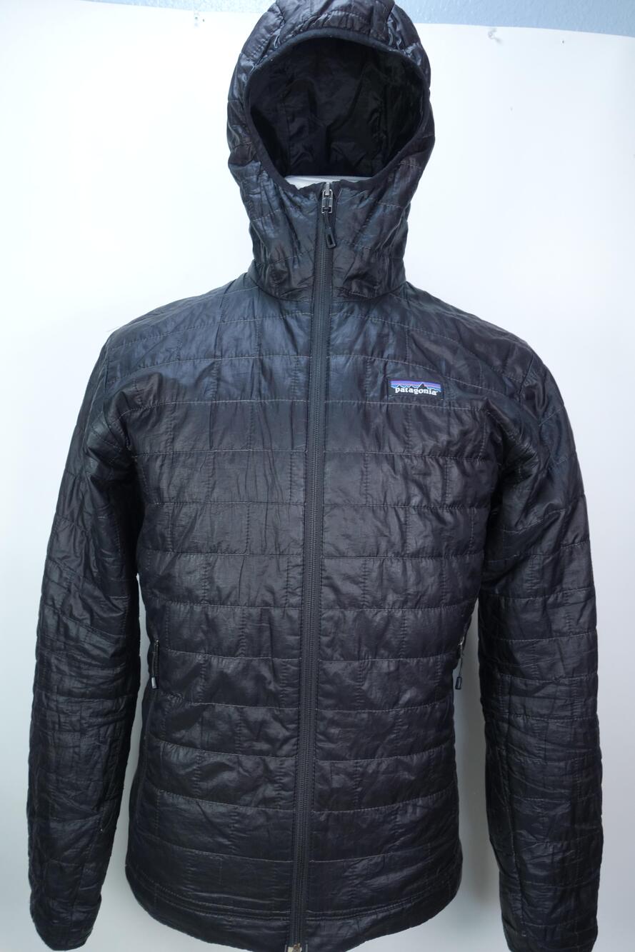 Patagonia Nano Puff Primaloft Jacket Mens Small Black Hooded Full Zip 84221